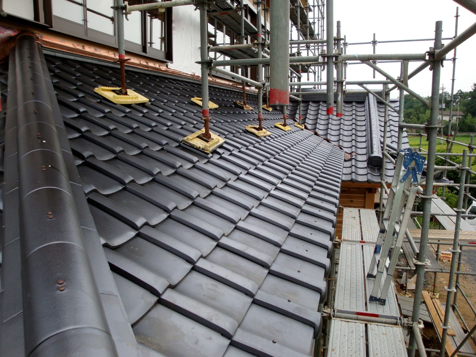 屋根修理イメージ